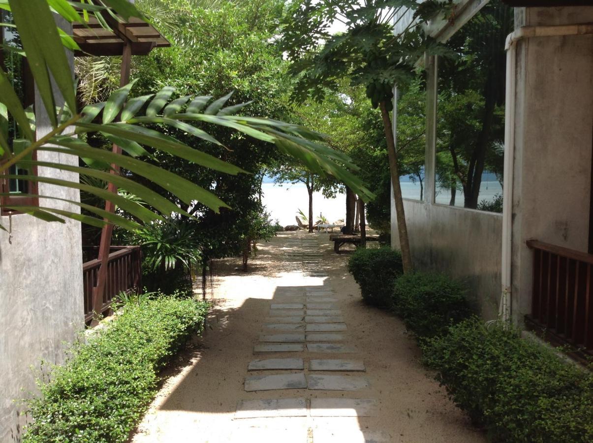 Waikiki Beach Garden Resort Ban Nua Экстерьер фото