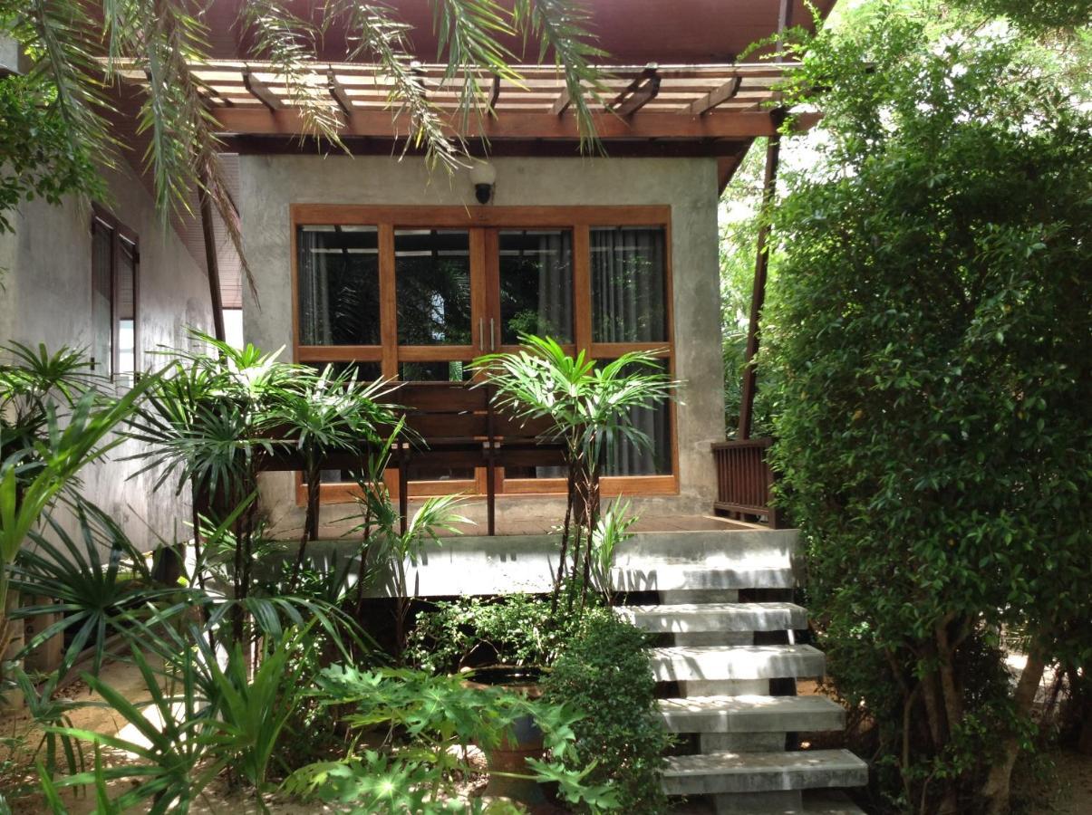Waikiki Beach Garden Resort Ban Nua Экстерьер фото